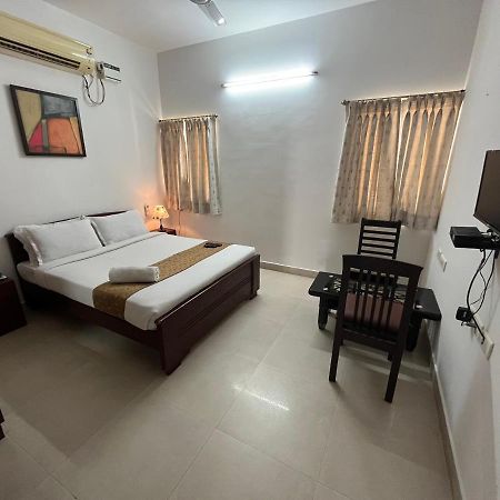 Avuraa Hospitality India Hotel Chennai Exterior foto