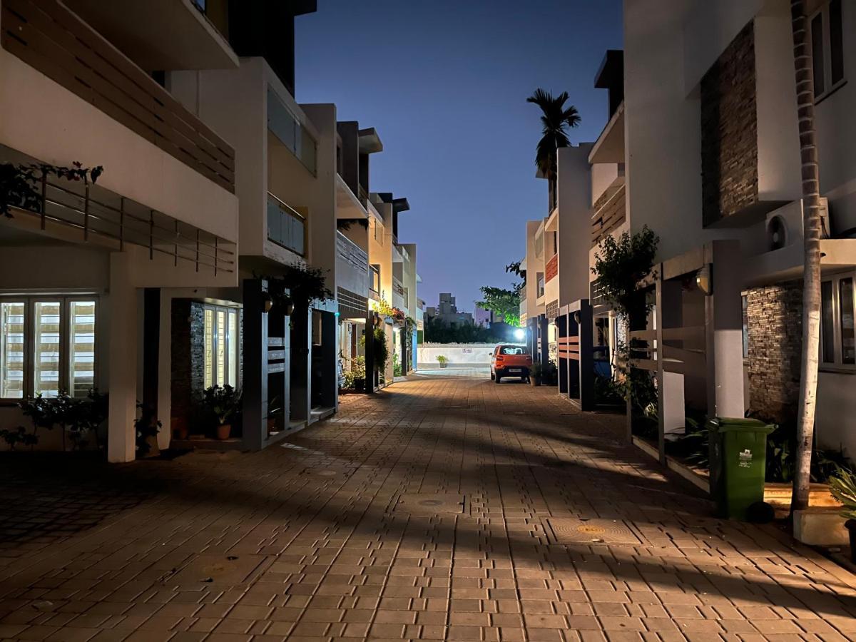 Avuraa Hospitality India Hotel Chennai Exterior foto